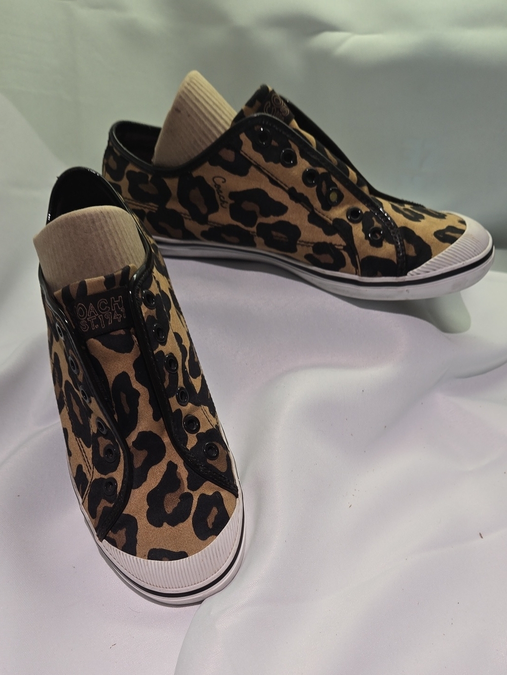 Women's Size 8.5 Coach Kira Animal Leopard Print Designer Sneakers